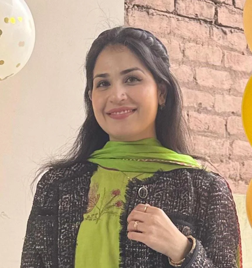 Dr. Mashal Hamid — BDS · FCPS Prosthodontics · CHPE